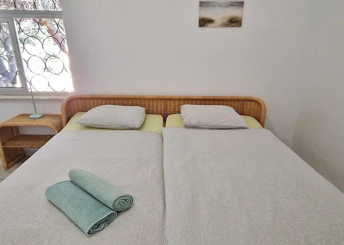 בית נופש Pool, Sea Views And Privacy V208 *