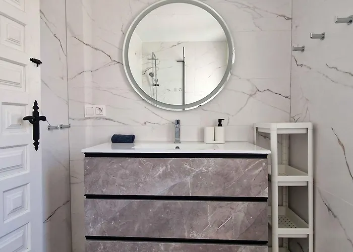 Pool, Sea Views And Privacy V208 בית נופש פואנגירולה