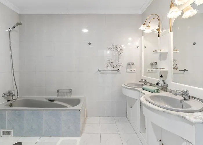 בית נופש Pool, Sea Views And Privacy V208