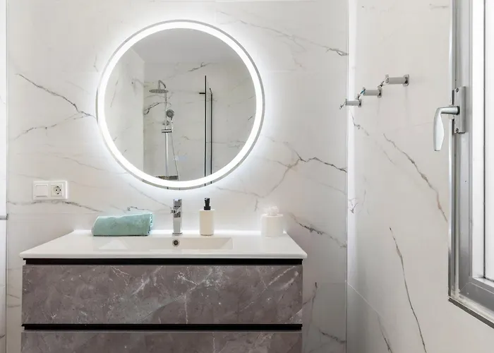 Pool, Sea Views And Privacy V208 פואנגירולה