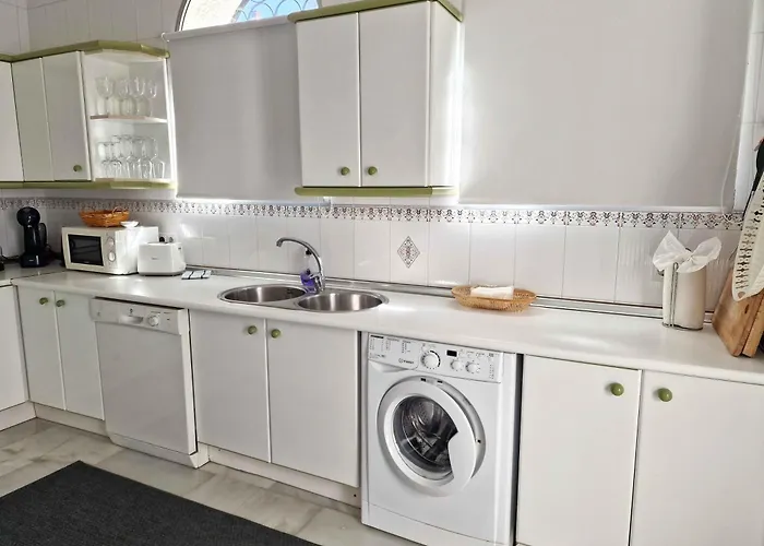 Pool, Sea Views And Privacy V208 Holiday home Fuengirola